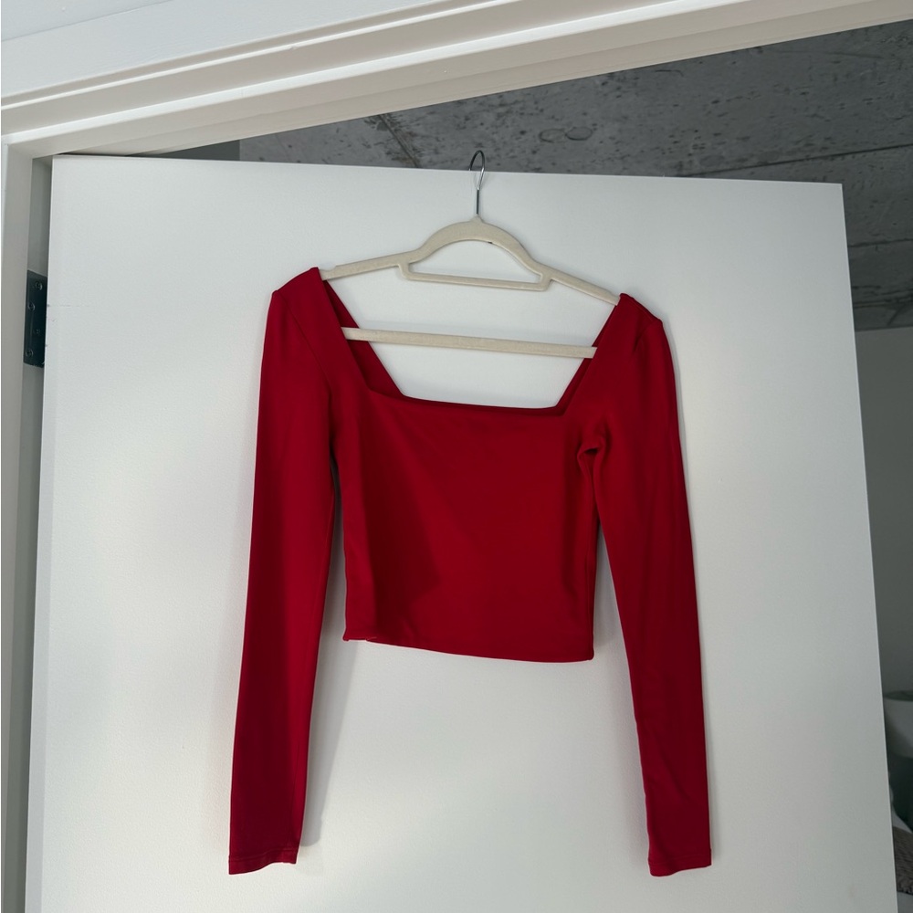 Babaton Red Long Sleeve Crop Top